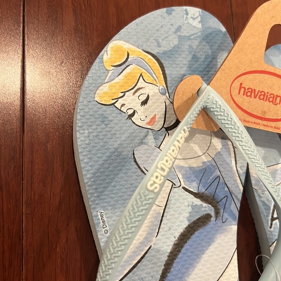 Havaianas Disney Flip Flops - Picture 3 of 6